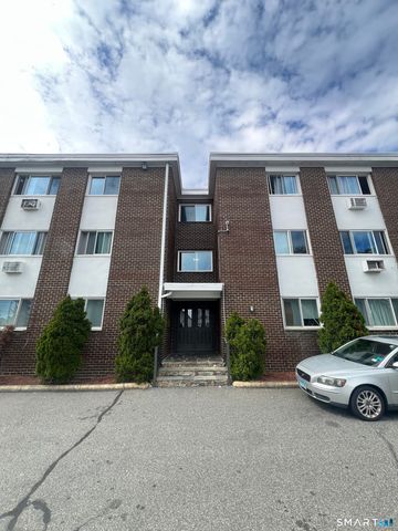 3880 Main Street 37, Bridgeport, CT 06606