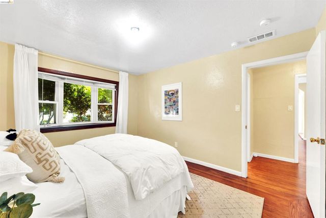 16366 Emery Ct, San Lorenzo, CA 94580