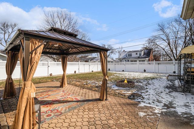 957 Woodville Avenue, Monroe, MI 48161