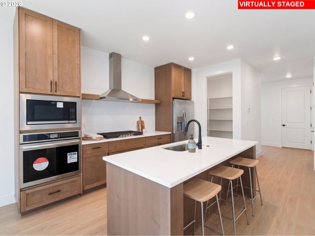 837 Nw 175TH Way, Ridgefield, WA 98642