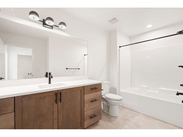 837 Nw 175TH Way, Ridgefield, WA 98642