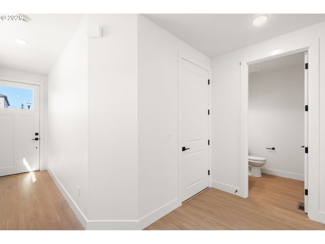 837 Nw 175TH Way, Ridgefield, WA 98642