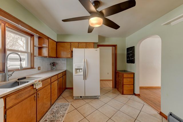 9046 Kleinman Road, Highland, IN 46322