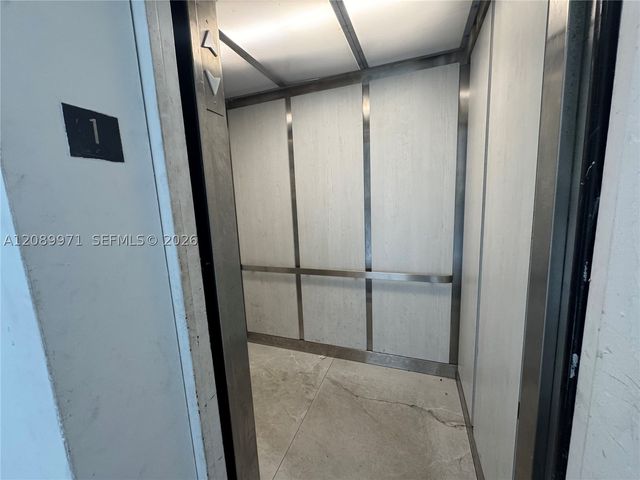 888 NE 132nd St 205, North Miami, FL 33161