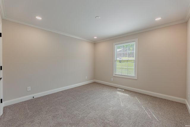 8422 Lancaster Drive, Newburgh, IN 47630