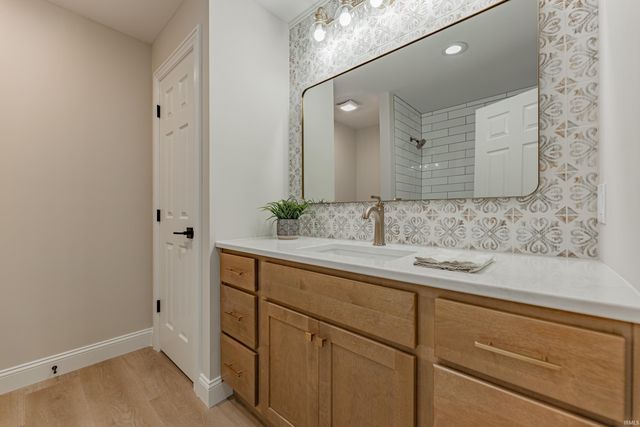 8422 Lancaster Drive, Newburgh, IN 47630