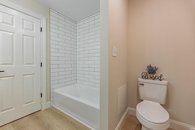 8422 Lancaster Drive, Newburgh, IN 47630