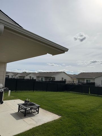 4557-4555 N Sandplum St, Wichita, KS 67205