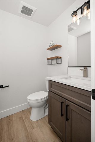 1210 S Torning Ln, Spokane Valley, WA 99037