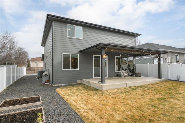 1210 S Torning Ln, Spokane Valley, WA 99037