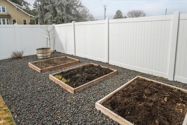 1210 S Torning Ln, Spokane Valley, WA 99037