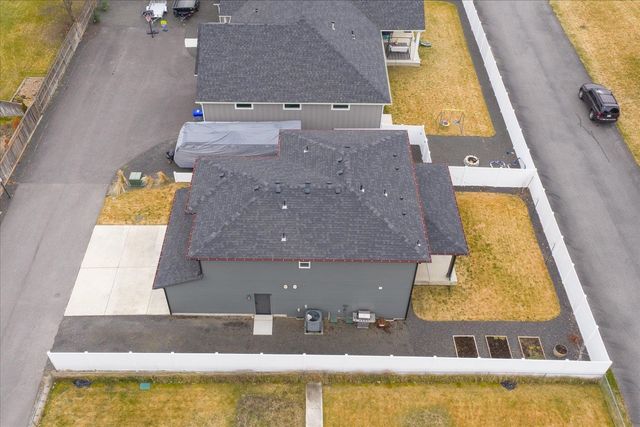 1210 S Torning Ln, Spokane Valley, WA 99037