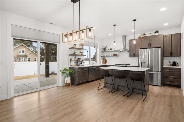 1210 S Torning Ln, Spokane Valley, WA 99037
