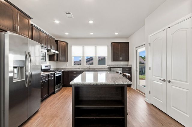 1405 Cannon Ln, Spring Hill, TN 37174