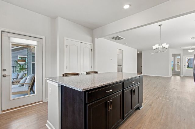 1405 Cannon Ln, Spring Hill, TN 37174