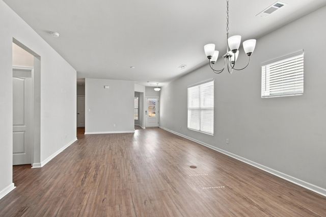 1405 Cannon Ln, Spring Hill, TN 37174
