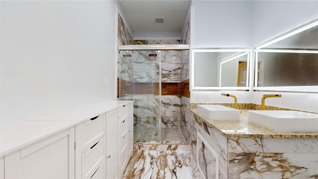 4102 Abelia Court, Arlington, TX 76017