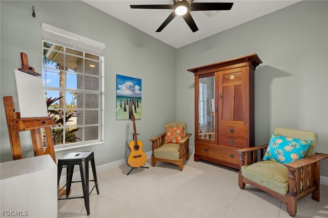 2004 SW 40th TER, Cape Coral, FL 33914