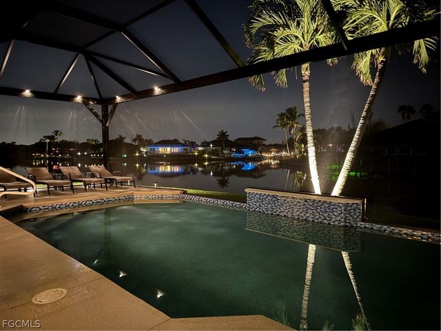 2004 SW 40th TER, Cape Coral, FL 33914