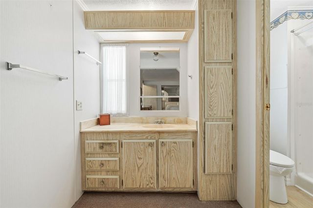 1001 BELMONT CIRCLE, Tavares, FL 32778