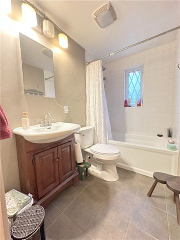 4 Emma Drive, Shaler, PA 15223