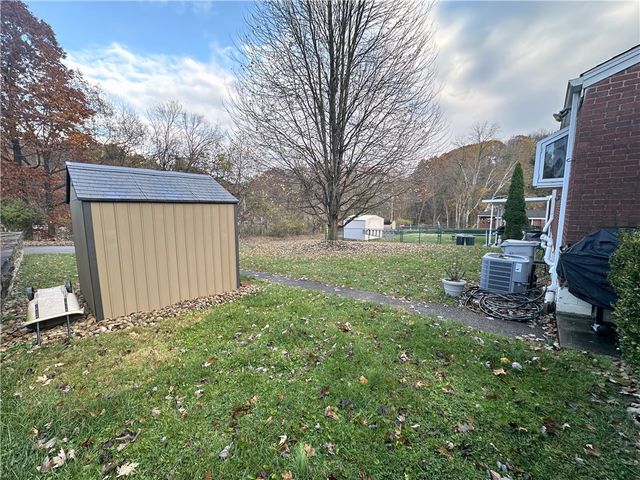4 Emma Drive, Shaler, PA 15223