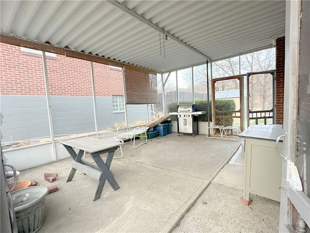 4 Emma Drive, Shaler, PA 15223