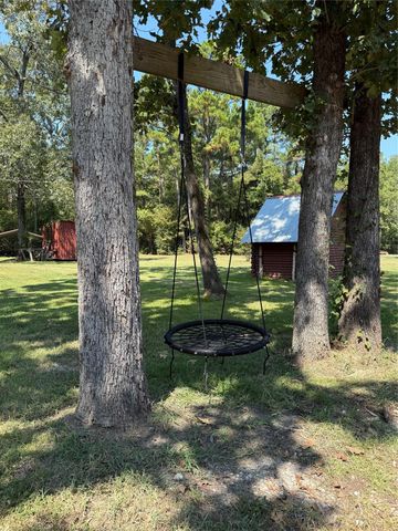 188 Oak Hollow Drive, Huntington, TX 75949