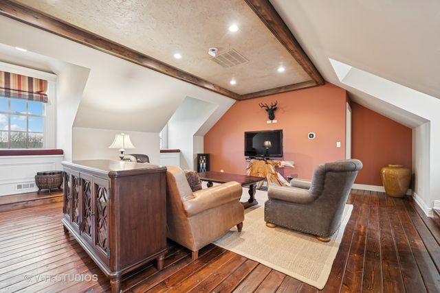 546 Oak Knoll Road, Barrington Hills, IL 60010