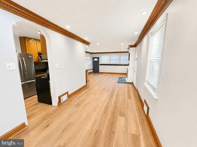 719 FARRAGUT PL NE, Washington, DC 20017