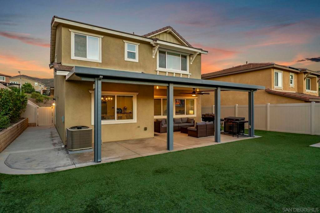 35552 Asturian Way, Fallbrook, CA 92028 — photo 4