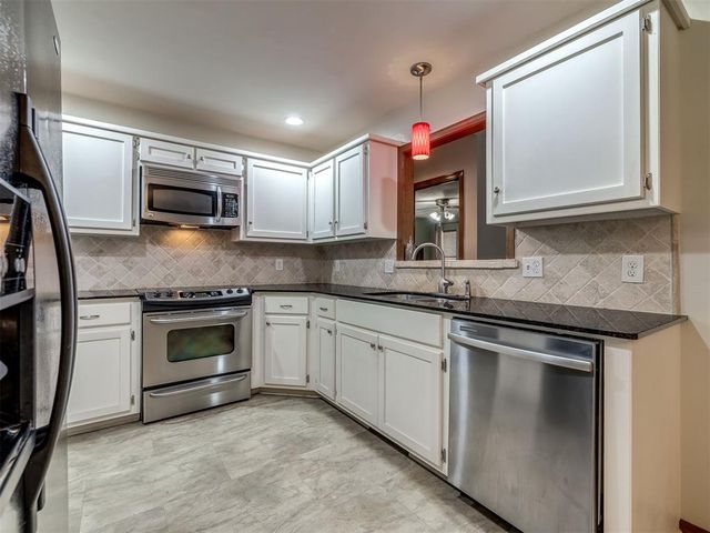 8208 NW 118th Street, Oklahoma City, OK 73162