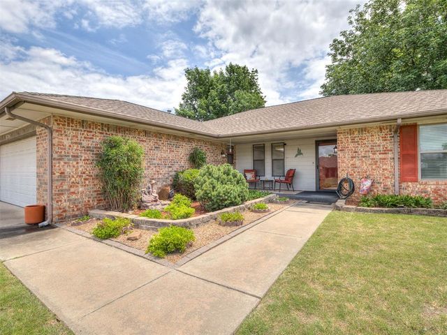 8208 NW 118th Street, Oklahoma City, OK 73162