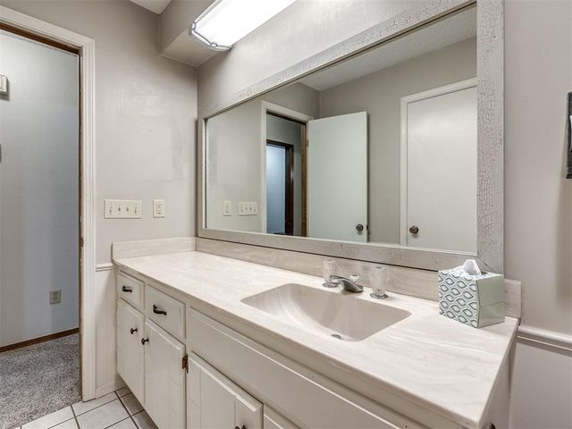8208 NW 118th Street, Oklahoma City, OK 73162
