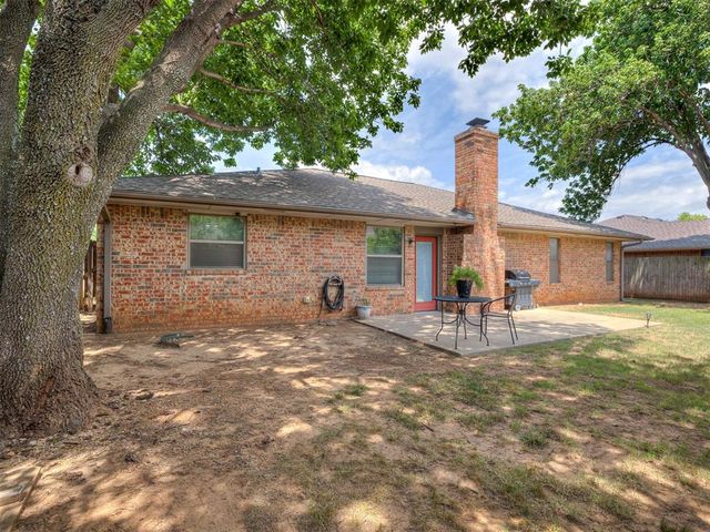 8208 NW 118th Street, Oklahoma City, OK 73162