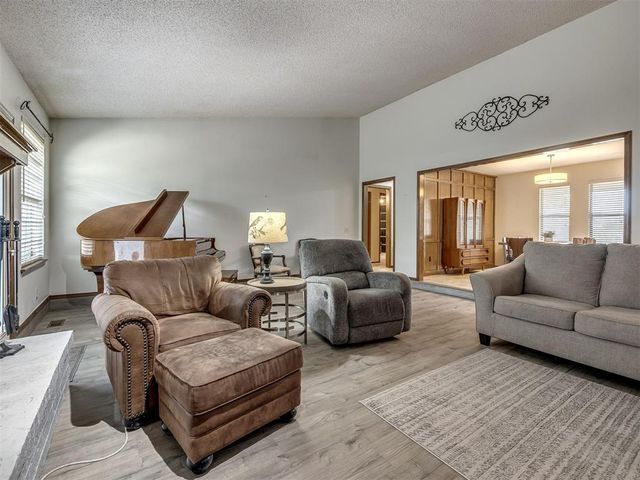 8208 NW 118th Street, Oklahoma City, OK 73162