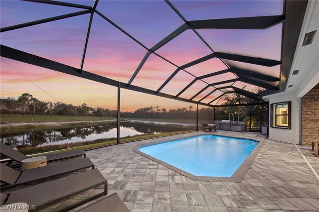 4032 Nova LN, Naples, FL 34119