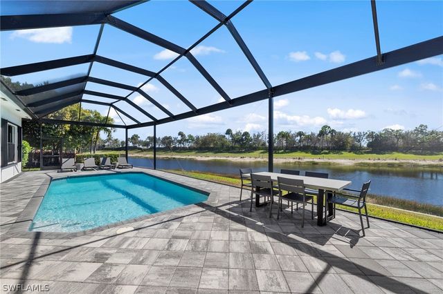 4032 Nova LN, Naples, FL 34119