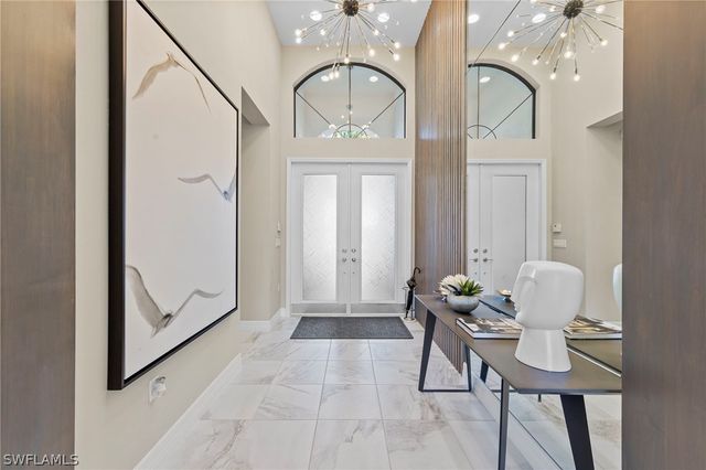 4032 Nova LN, Naples, FL 34119