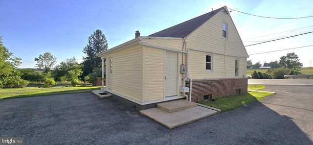 9258 TOMSTOWN RD, Waynesboro, PA 17268