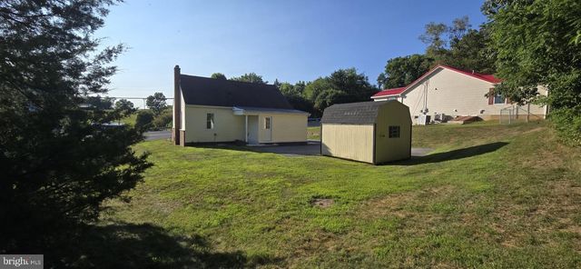 9258 TOMSTOWN RD, Waynesboro, PA 17268