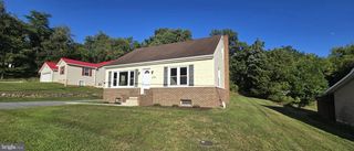 9258 TOMSTOWN RD, Waynesboro, PA 17268