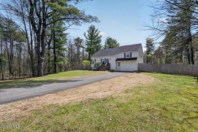 715 Church Road, Glenville, NY 12302