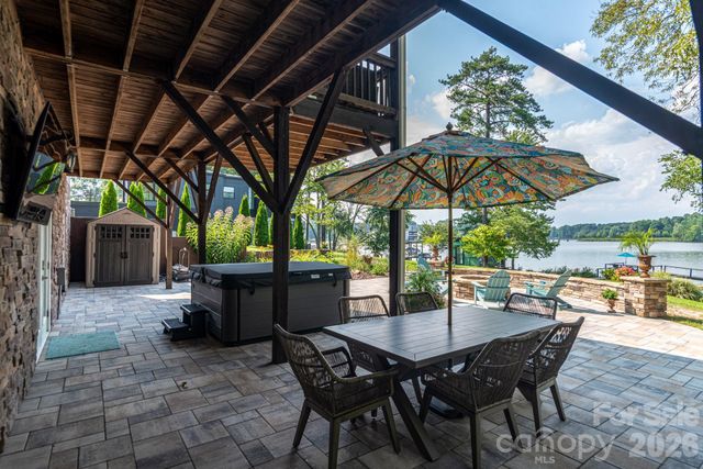 7144 Lynbrook Creek Road, Denver, NC 28037
