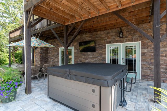 7144 Lynbrook Creek Road, Denver, NC 28037