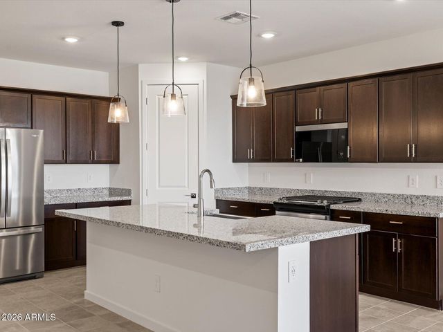 37446 W SAN ILDEFANSO Avenue, Maricopa, AZ 85138