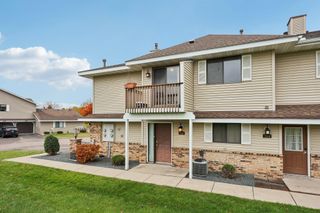 7536 Vinewood Court, Maple Grove, MN 55311