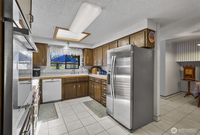 14799 Avon Allen Road, Mount Vernon, WA 98273