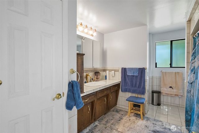 14799 Avon Allen Road, Mount Vernon, WA 98273