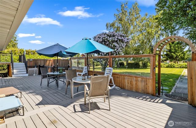14799 Avon Allen Road, Mount Vernon, WA 98273